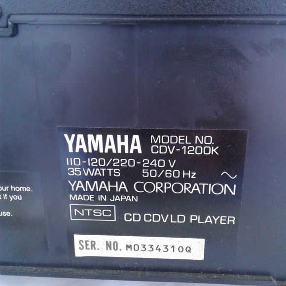 YAMAHA CDV-1200K Natural Sound Laser Disc Karaoke CD CDV LD Player video tested - Picture 5 of 7